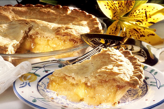 applepie - Celebrate America: make apple pie. [ATTDT]