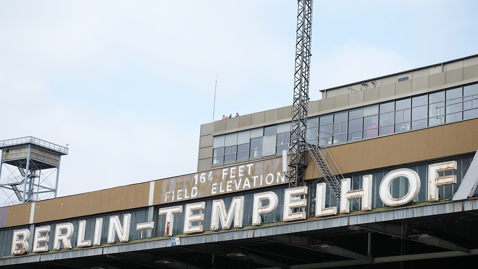 berlintempelhof - Discover Berlin's hub of history. [ATTDT]