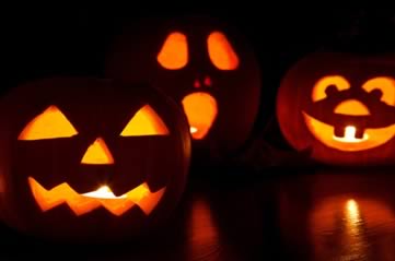 carvedpumpkins - Carve a pumpkin. [ATTDT]