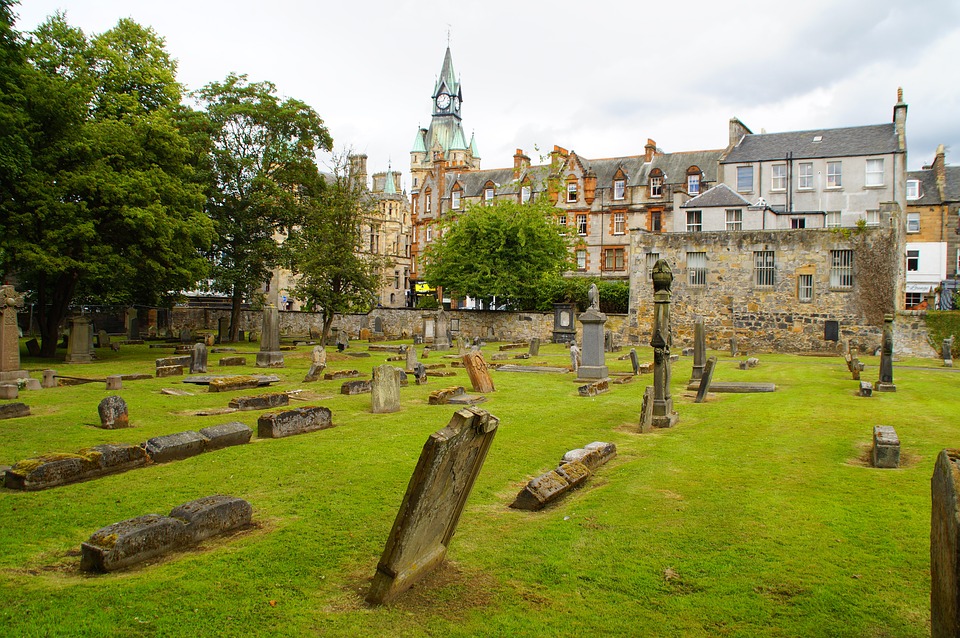 dunfermlinegraveyard - Discover Dunfermline's medieval past. [ATTDT]