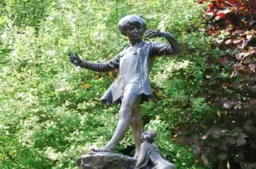 peterpanstatue - See Peter Pan in Kensington Gardens. [ATTDT]